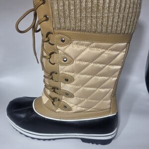 Women’s Winter Snow Boots Size 9 Tan Black Duck Boot 3M Thinsulate Waterproof